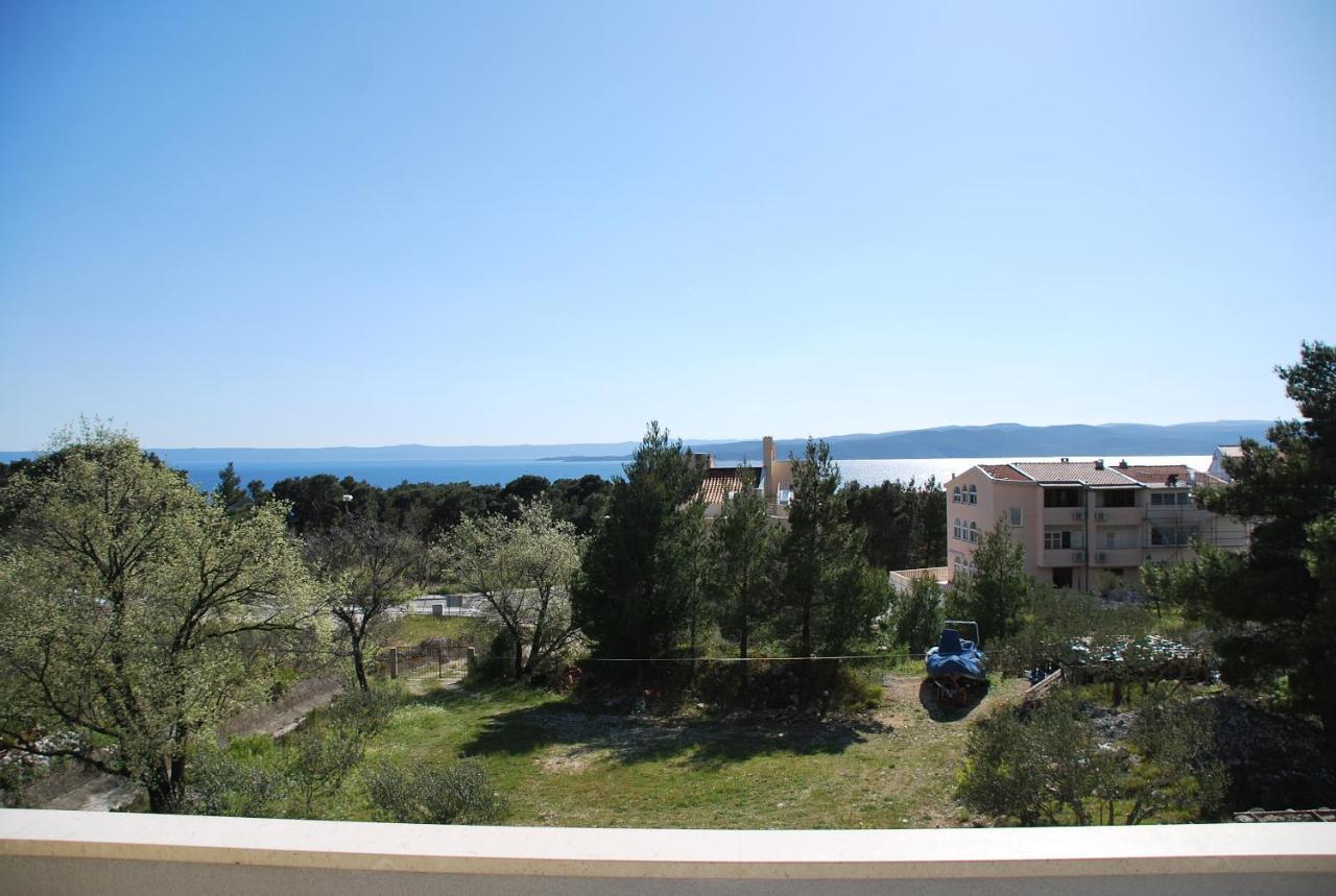 Apartmani Josipa Baška Voda المظهر الخارجي الصورة