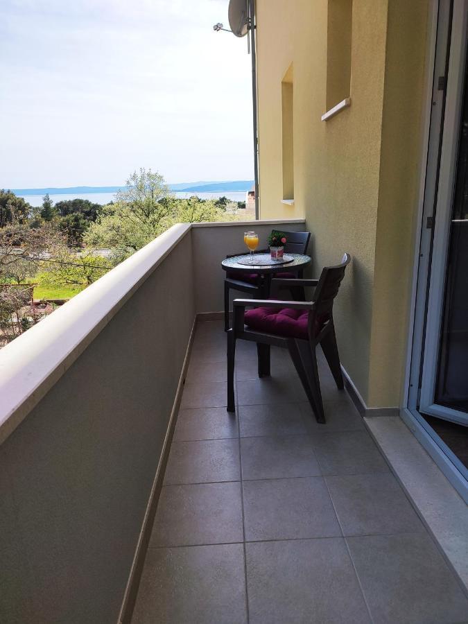 Apartmani Josipa Baška Voda المظهر الخارجي الصورة