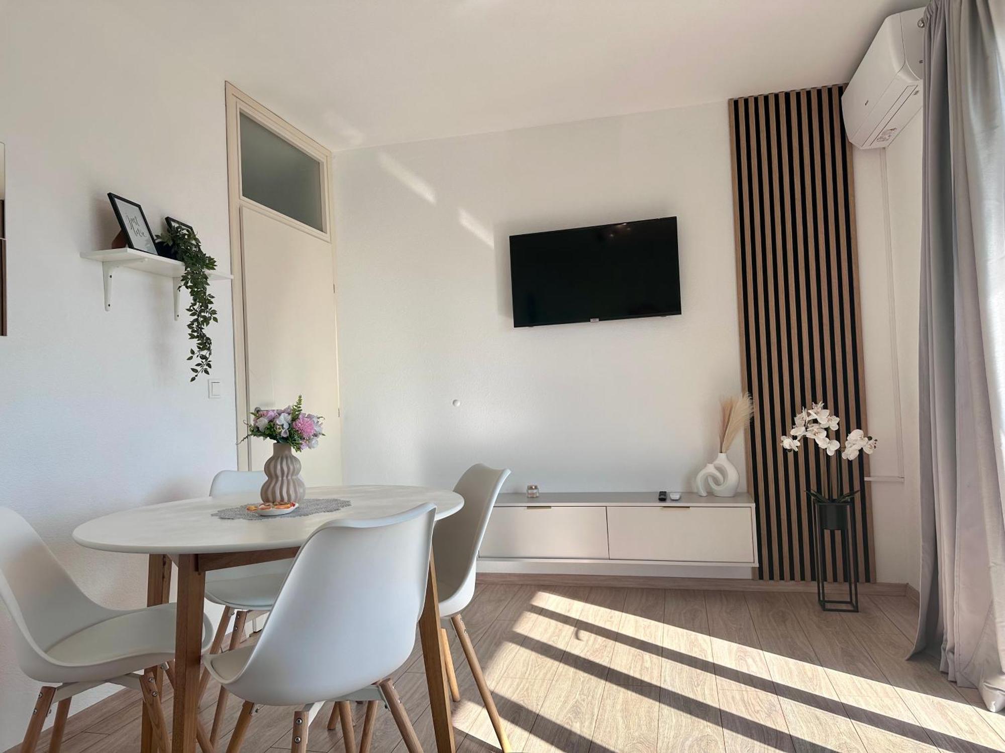 Apartmani Josipa Baška Voda المظهر الخارجي الصورة